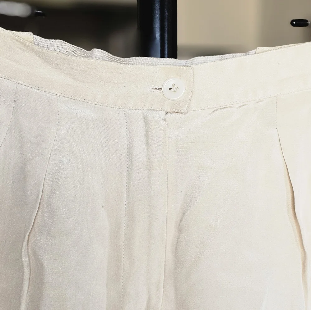 Reformation VTG Ivory Silk High-Waist Trouser Shorts - Picture 2 of 9
